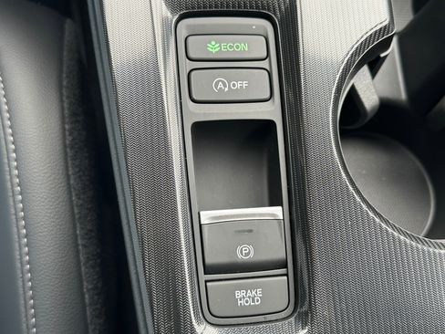Used 2024 Honda Civic EX-L image 30