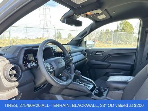 Used 2024 Chevrolet Colorado Trail Boss w/ Technology Package image 13