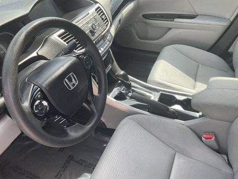 Used 2016 Honda Accord LX image 11