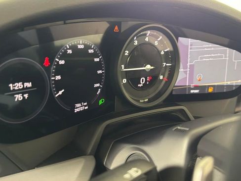 Used 2020 Porsche 911 Carrera RWD image 20