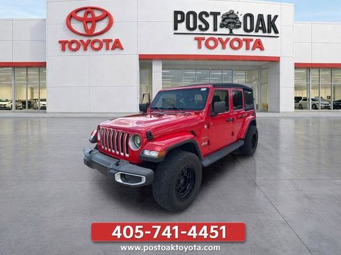 Used 2022 Jeep Wrangler Unlimited Sahara AWD/4WD image 21
