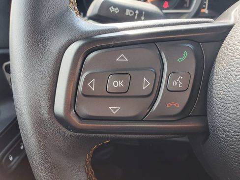 Used 2024 Jeep Wrangler Unlimited Sport AWD/4WD image 18