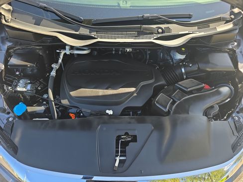 Used 2023 Honda Odyssey Touring image 33