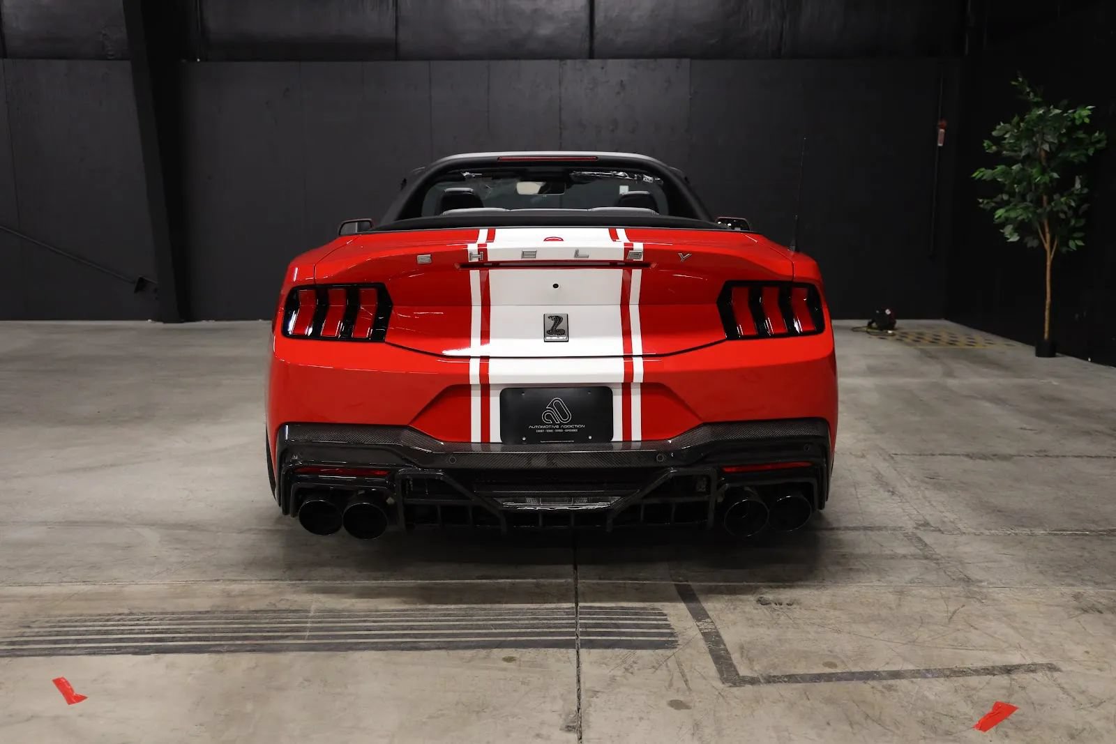 Used 2024 Ford Mustang GT Premium w/ GT Performance Package RWD image 4