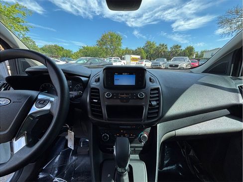 Used 2021 Ford Transit Connect XL image 11