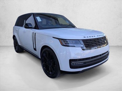 New 2026 Land Rover Range Rover SE image 6