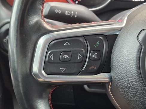 Certified 2021 Jeep Wrangler Rubicon AWD/4WD image 36