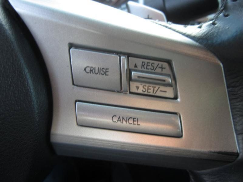 Used 2011 Subaru Legacy 2.5i Premium AWD/4WD image 21