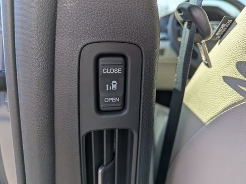 New 2026 Honda Odyssey EX-L image 14