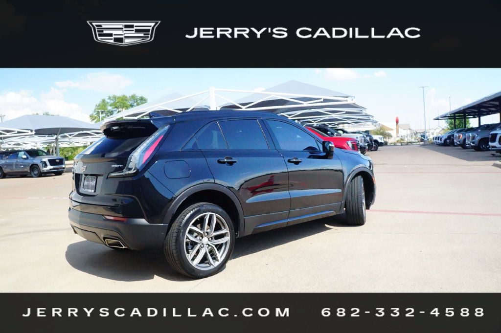 Used 2023 Cadillac XT4 Sport FWD image 5