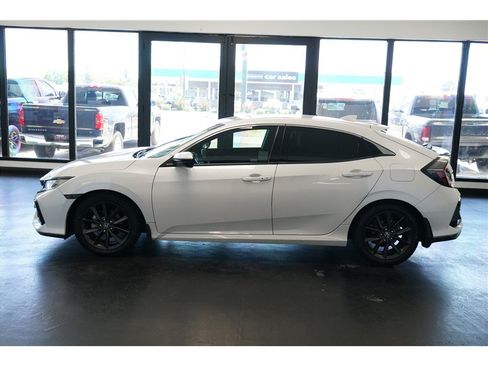 Used 2020 Honda Civic EX image 4