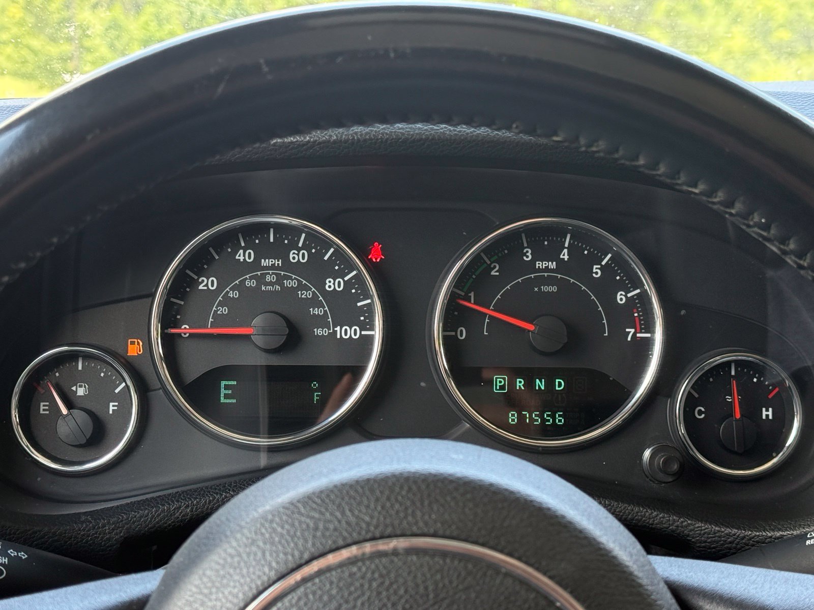 Used 2014 Jeep Wrangler Unlimited Rubicon w/ Dual Top Group AWD/4WD image 28