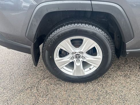 Used 2021 Toyota RAV4 XLE w/ Convenience Package image 41