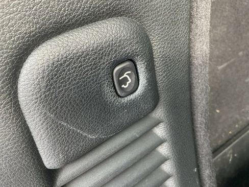 Used 2020 Dodge Durango SXT image 30