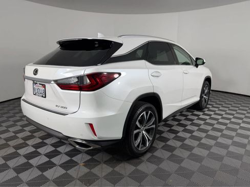 Used 2017 Lexus RX 350 FWD image 3