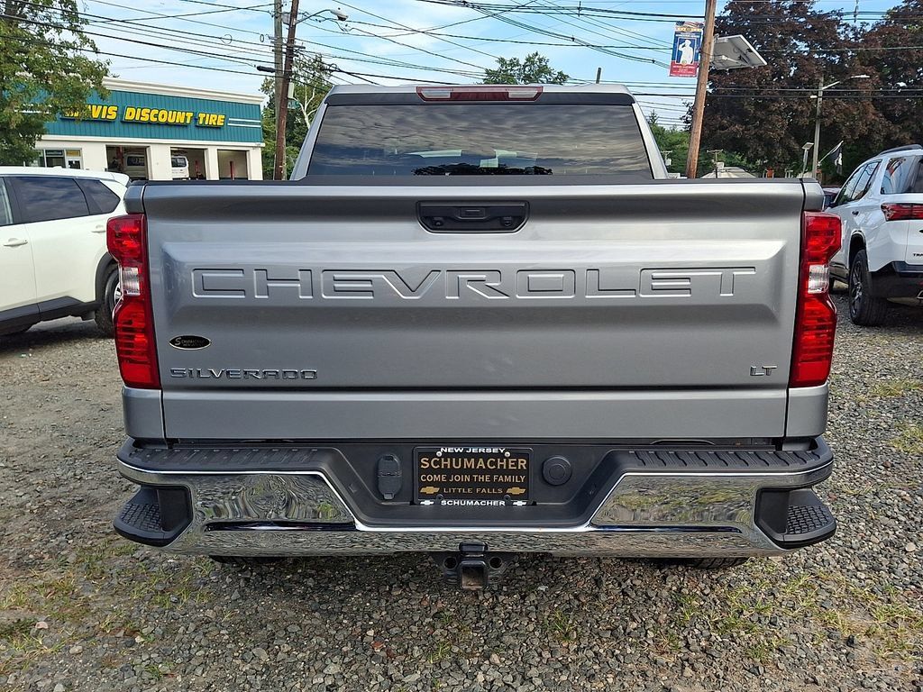 Certified 2024 Chevrolet Silverado 1500 LT AWD/4WD image 7