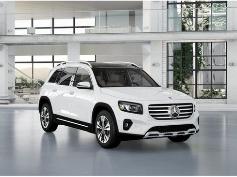 New 2026 Mercedes-Benz GLB 250 image 9