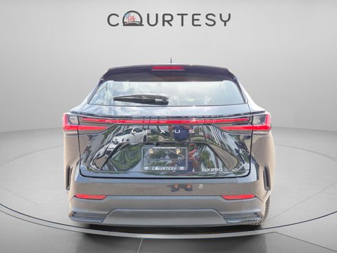 Used 2023 Lexus NX 250 FWD w/ Towing Package (2000 Lbs) image 4