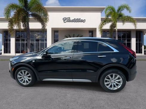 Certified 2023 Cadillac XT4 Premium Luxury w/ Enhanced Visibility Package FWD image 9