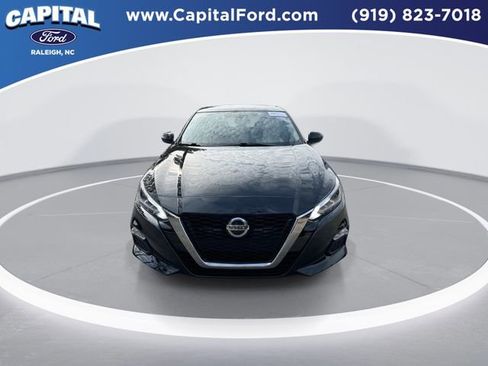 Used 2019 Nissan Altima 2.5 SR image 3