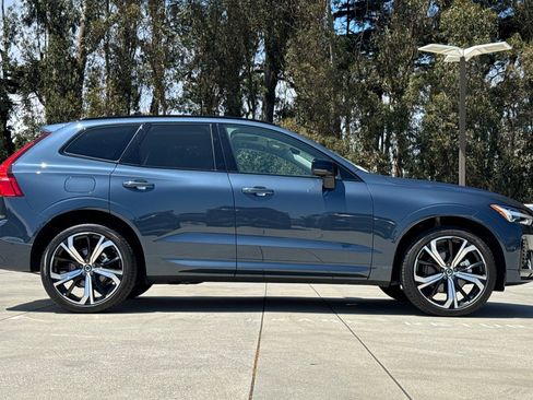Used 2025 Volvo XC60 B5 Ultra w/ Protection Package Premier AWD/4WD image 7
