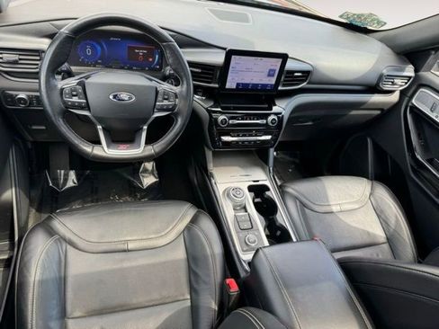 Used 2022 Ford Explorer ST w/ Equipment Group 401A AWD/4WD image 12