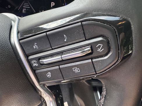 Used 2026 Chevrolet Colorado Trail Boss AWD/4WD image 23