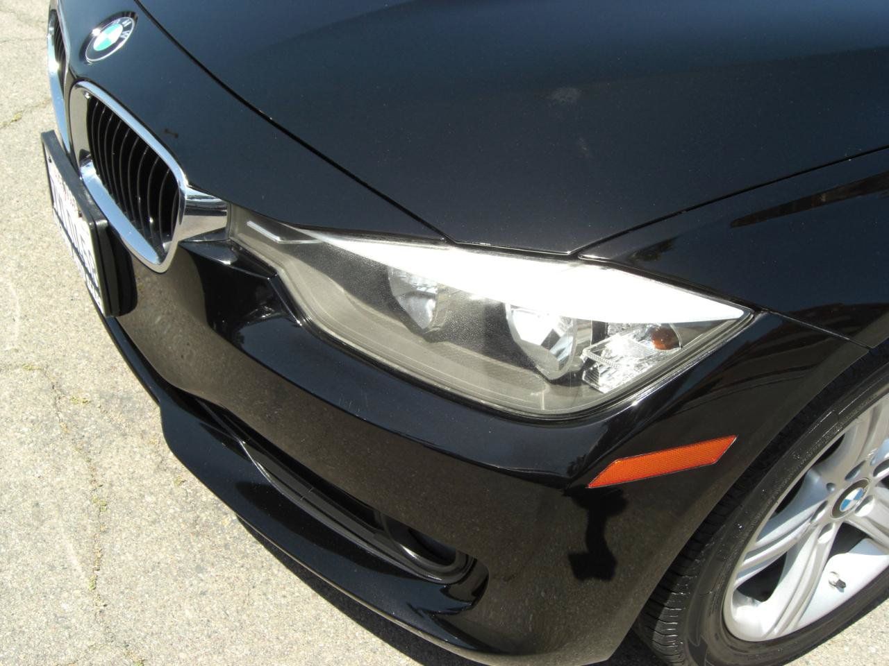 Used 2014 BMW 320i Sedan RWD image 6