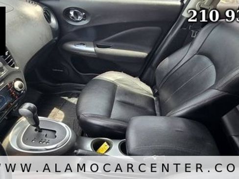 Used 2014 Nissan Juke SL FWD image 35