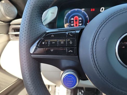 Used 2024 Maserati GranTurismo Trofeo image 7