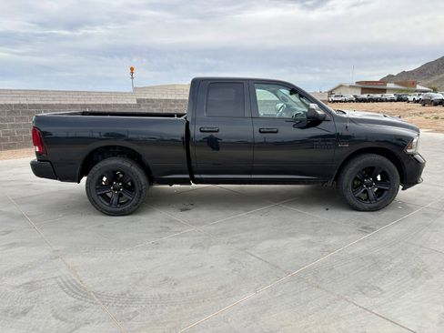 Used 2016 RAM 1500 Sport w/ Black Ram 1500 Sport Group image 6