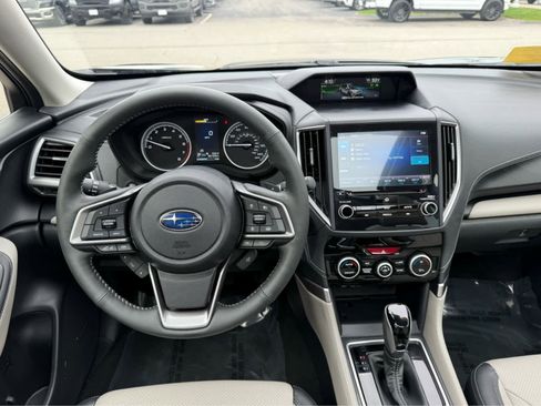 Used 2023 Subaru Forester Limited AWD/4WD image 14