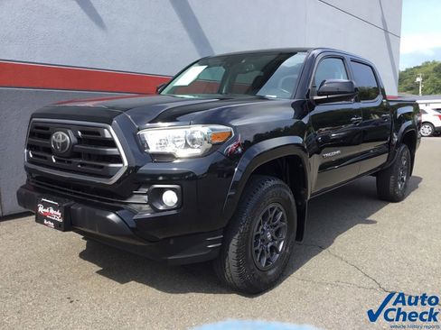 Used 2018 Toyota Tacoma SR5 image 5