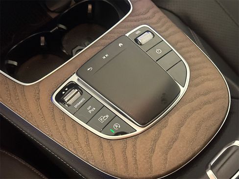 Certified 2022 Mercedes-Benz E 350 Sedan image 33