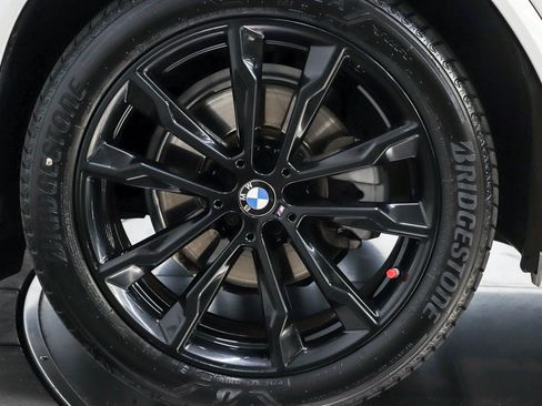 Certified 2024 BMW X3 sDrive30i w/ Premium Package RWD image 9