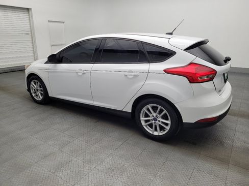 Used 2017 Ford Focus SE image 3