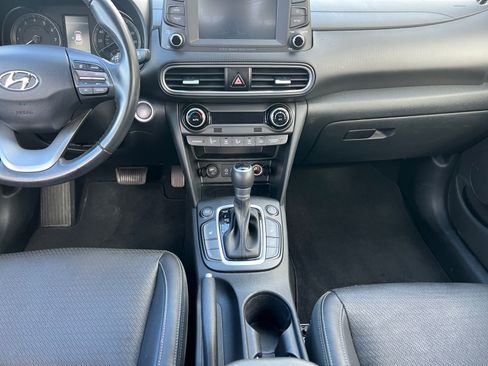 Used 2021 Hyundai Kona Limited AWD/4WD image 11