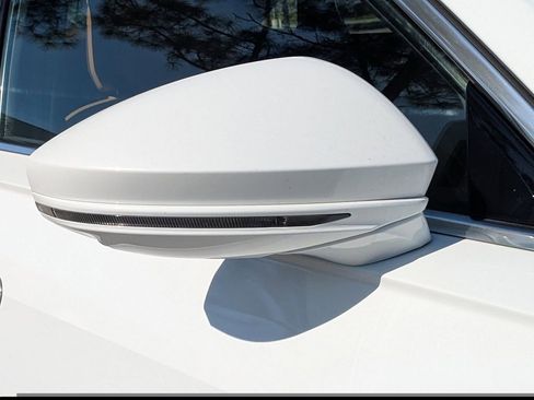 Used 2019 Audi A8 L 3.0T w/ Luxury Package image 11