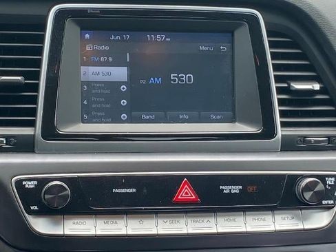 Used 2019 Hyundai Sonata SE image 11