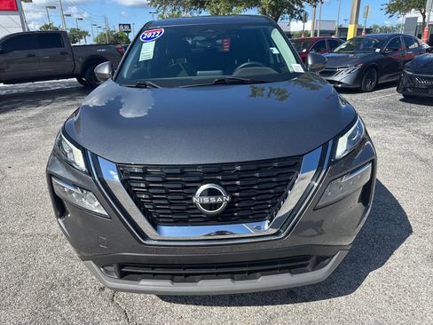 Certified 2022 Nissan Rogue SV FWD image 5
