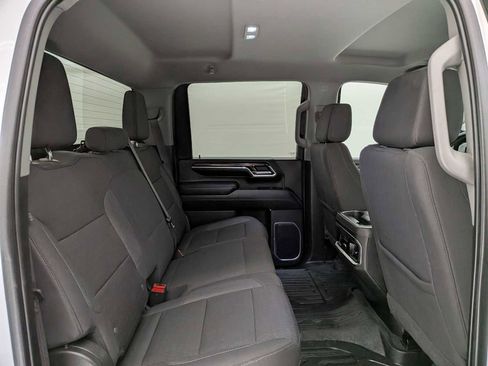 Used 2024 GMC Sierra 3500 SLE w/ SLE Value Package image 22