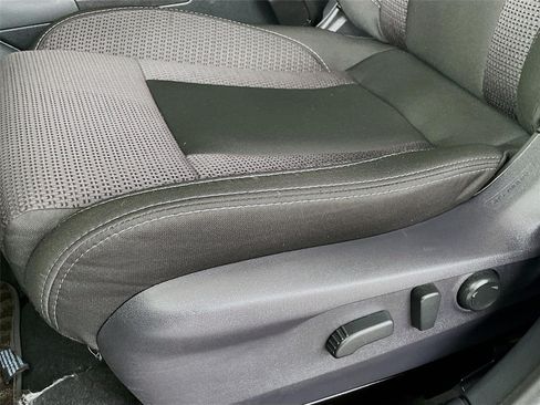 Certified 2025 Subaru Outback Premium AWD/4WD image 23