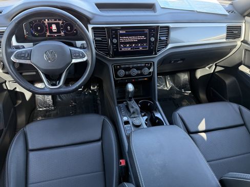 Used 2023 Volkswagen Atlas Cross Sport SEL R-Line image 13