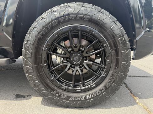 Certified 2024 Toyota Sequoia Platinum AWD/4WD image 33