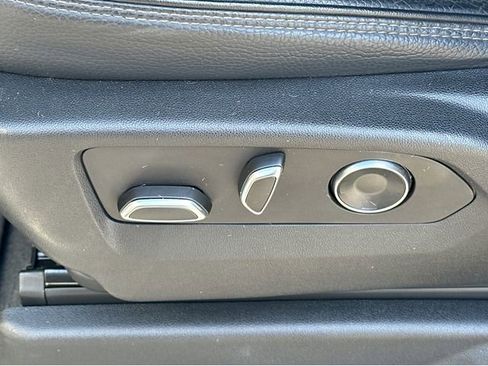 Certified 2023 GMC Yukon XL Denali w/ Denali Reserve Package image 35