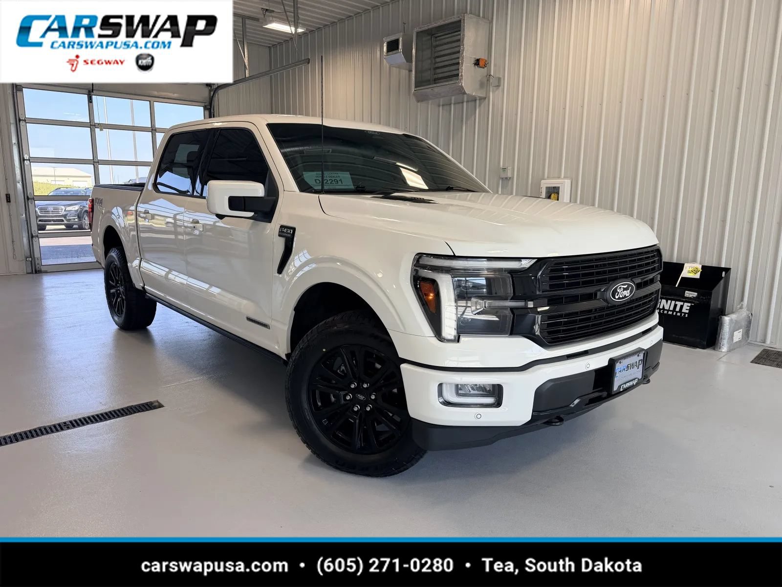 Used 2024 Ford F150 Platinum w/ FX4 Off-Road Package AWD/4WD image 1