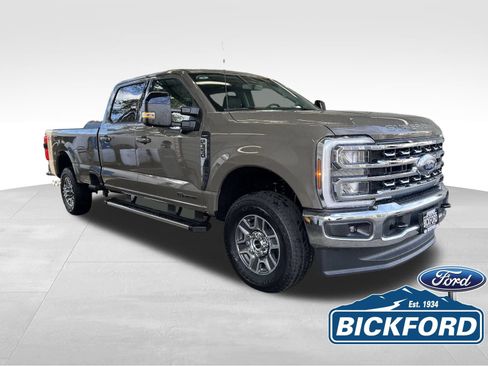 New 2026 Ford F350 Lariat w/ Camper Package AWD/4WD image 3