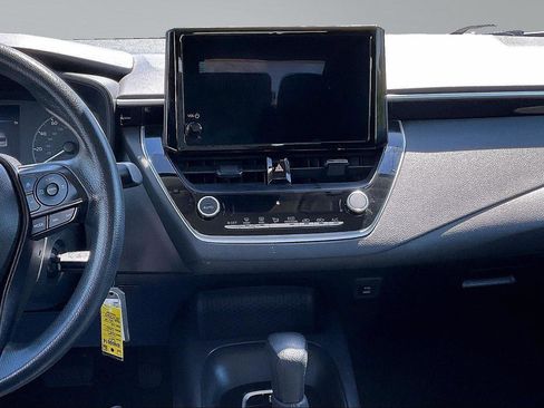 Used 2024 Toyota Corolla LE FWD image 7