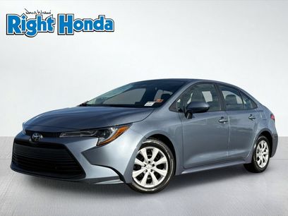 Used 2025 Toyota Corolla LE
