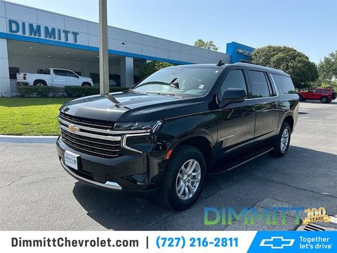 Certified 2024 Chevrolet Suburban LT AWD/4WD image 1